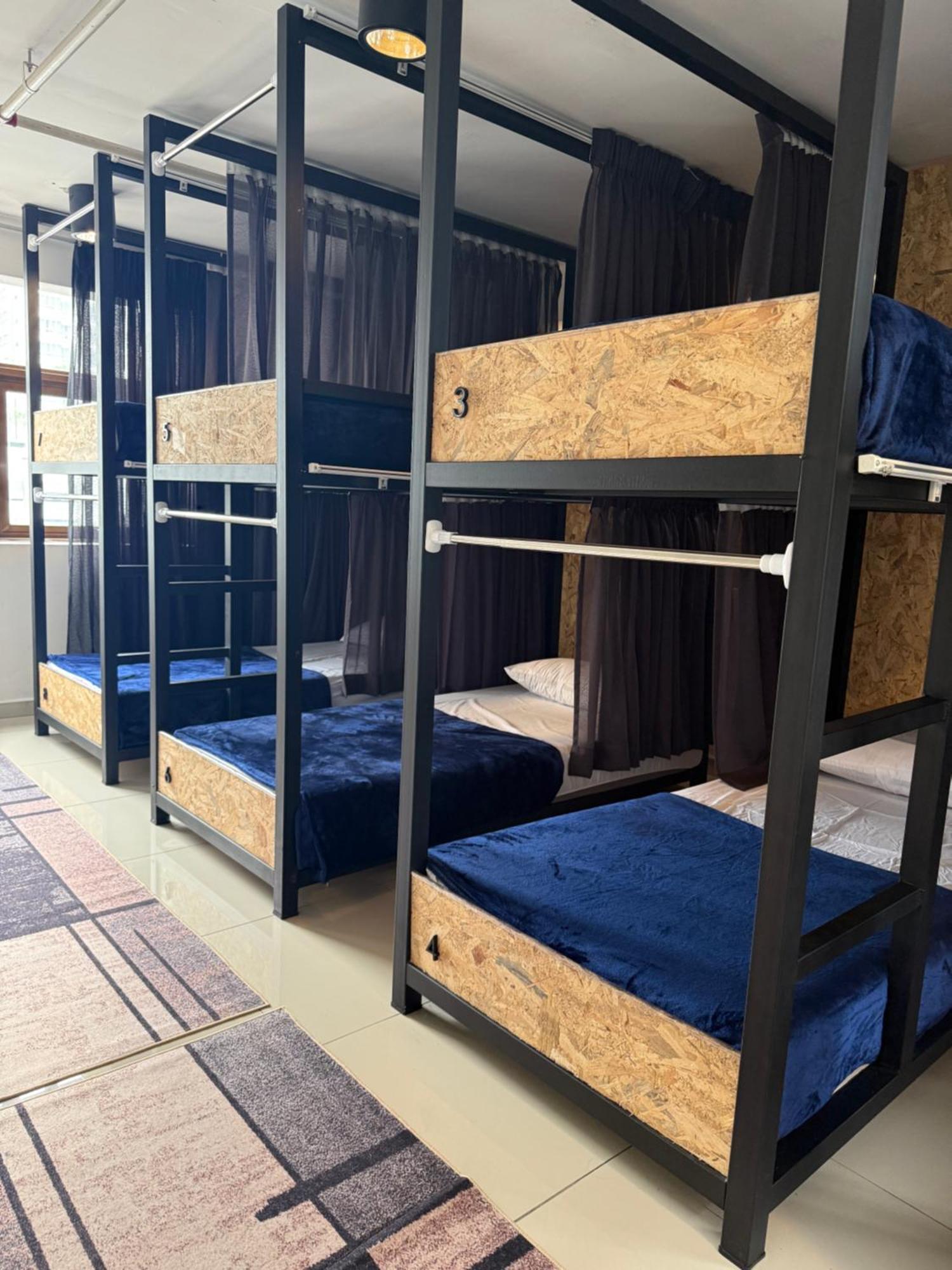 Mix Hostel Kl By Chillout Hostel เปอตาลิงจายา ภายนอก รูปภาพ